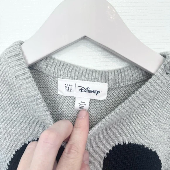 BABY GAP Gray Mickey Mouse Kids Sweater Bodysuit 18-24 months - Picture 6 of 6